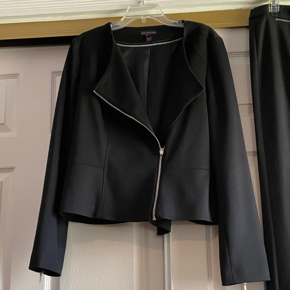 Long Tall Sally size 12 Black Women's Pantsuit with Zipper Detail - Picture 2 of 16